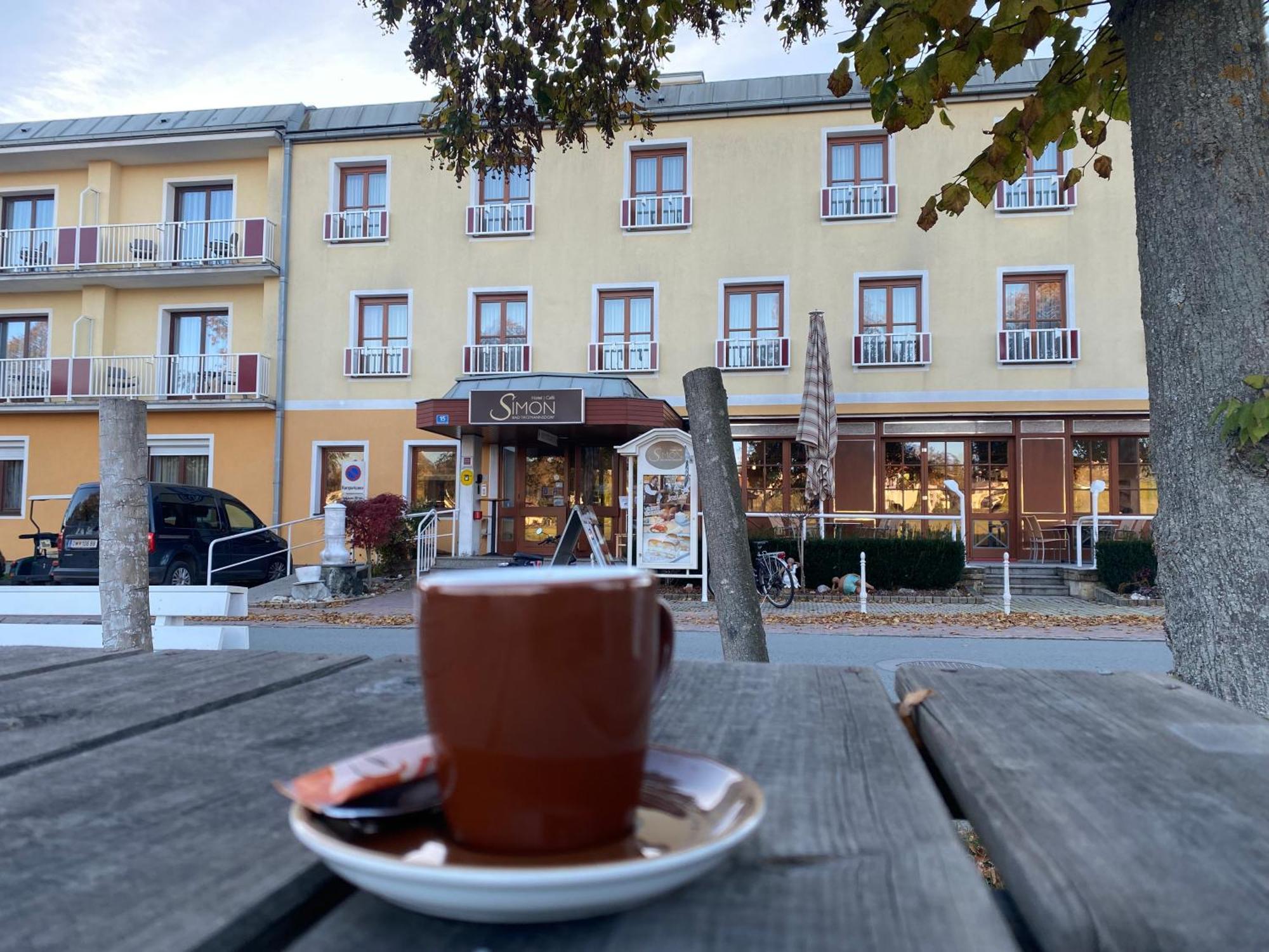 Simon - Hotel & Cafe Bad Tatzmannsdorf Exterior photo